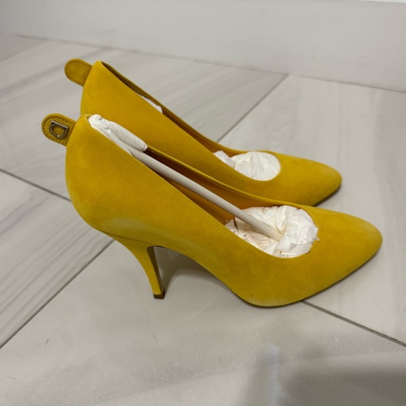 Salvatore Ferragamo Yellow Suede Heels - Picture 1 of 9